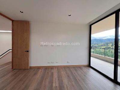 Casa de 3 alcobas en venta en Rionegro, Rionegro, 334 m² · foto 9 de 13
