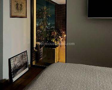 Apartamento de 2 alcobas en arriendo en El Poblado, Medellín, 117 m² · foto 8 de 14