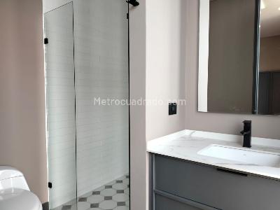 Apartamento de 2 alcobas en venta en El Poblado, Medellín, 101 m² · foto 19 de 19