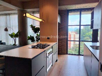 Apartamento de 2 alcobas en venta en El Poblado, Medellín, 101 m² · foto 7 de 19
