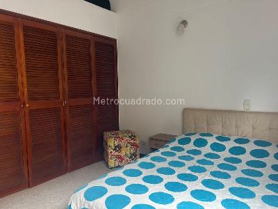Casa de 4 alcobas en venta en El Poblado, Medellín, 217 m² · foto 11 de 18