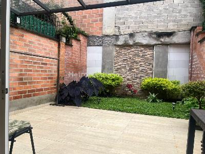 Casa de 4 alcobas en venta en El Poblado, Medellín, 217 m² · foto 18 de 18