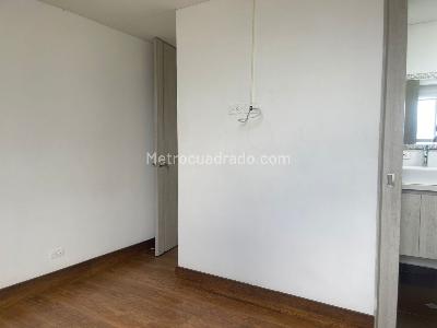 Apartamento de 3 alcobas en arriendo en Sabaneta, Sabaneta, 110 m² · foto 12 de 19
