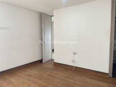 Apartamento de 3 alcobas en arriendo en Sabaneta, Sabaneta, 110 m² · foto 9 de 19