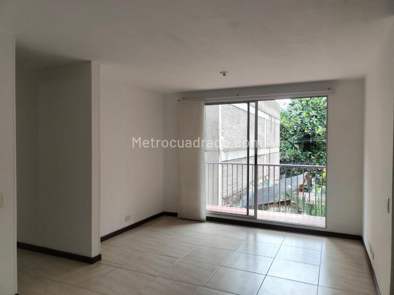 3BR Apartment in EL POBLADO (70 m²)