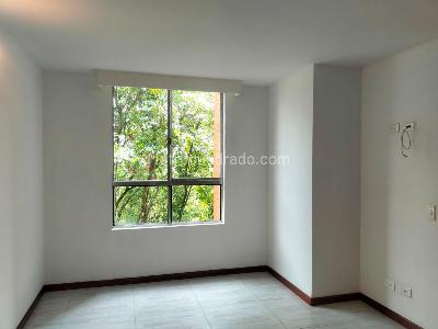 Apartamento de 2 alcobas en arriendo en Santa María De Los Ángeles, Medellín, 71 m² · foto 8 de 14