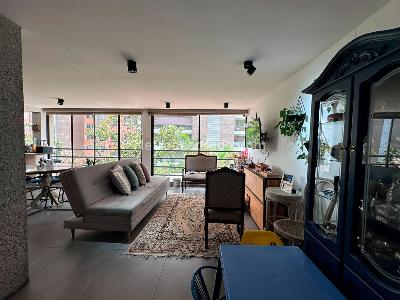 Casa de 4 alcobas en venta en El Poblado, Medellín, 163 m² · foto 3 de 17