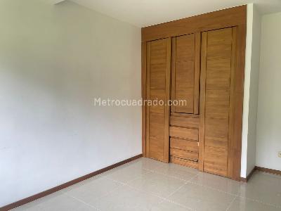 Apartamento de 3 alcobas en venta en Sabaneta, Sabaneta, 111 m² · foto 12 de 19