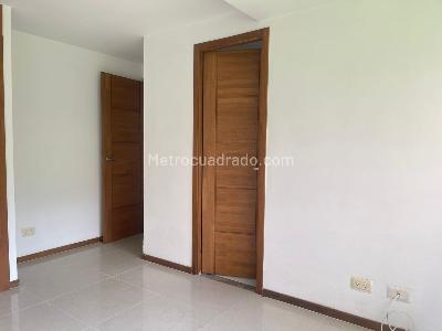 Apartamento de 3 alcobas en venta en Sabaneta, Sabaneta, 111 m² · foto 13 de 19