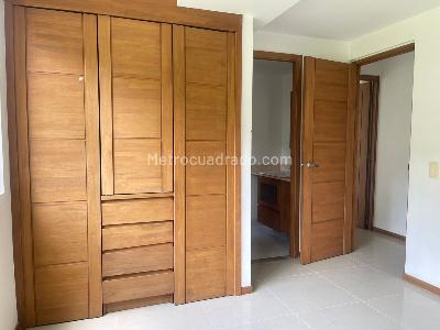 Apartamento de 3 alcobas en venta en Sabaneta, Sabaneta, 111 m² · foto 16 de 19