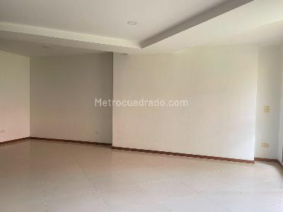 Apartamento de 3 alcobas en venta en Sabaneta, Sabaneta, 111 m² · foto 3 de 19