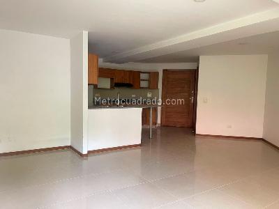 Apartamento de 3 alcobas en venta en Sabaneta, Sabaneta, 111 m² · foto 4 de 19