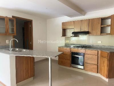 Apartamento de 3 alcobas en venta en Sabaneta, Sabaneta, 111 m² · foto 6 de 19