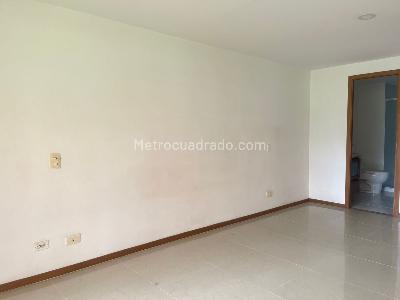 Apartamento de 3 alcobas en venta en Sabaneta, Sabaneta, 111 m² · foto 9 de 19