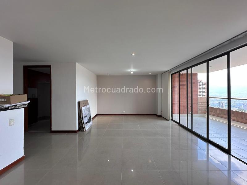 Apartamento en Arriendo, EL POBLADO, Medellín - Widok 5