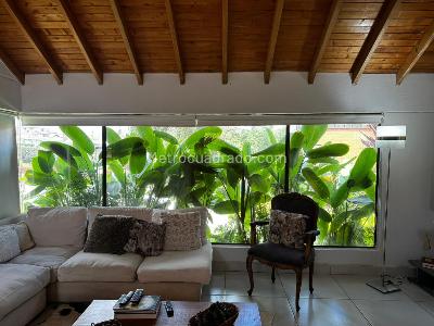 Casa de 3 alcobas en venta en Rionegro, Rionegro, 214 m² · foto 4 de 19