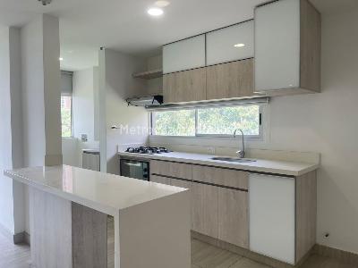 Apartamento de 3 alcobas en venta en Sabaneta, Sabaneta, 97 m² · foto 6 de 19