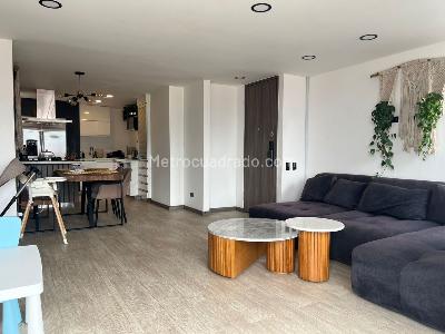 Apartamento en arriendo en Envigado, Envigado · foto 2 de 14