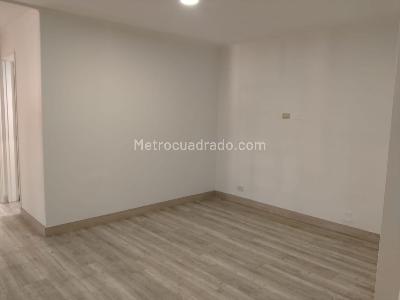 Apartamento de 3 alcobas en arriendo en Castropol, Medellín, 187 m² · foto 10 de 19
