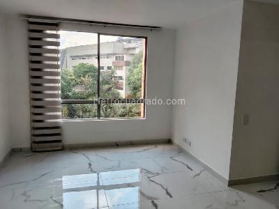 Apartamento de 3 alcobas en arriendo en Castropol, Medellín, 100 m² · foto 11 de 19