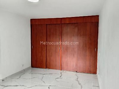 Apartamento de 3 alcobas en arriendo en Castropol, Medellín, 100 m² · foto 13 de 19
