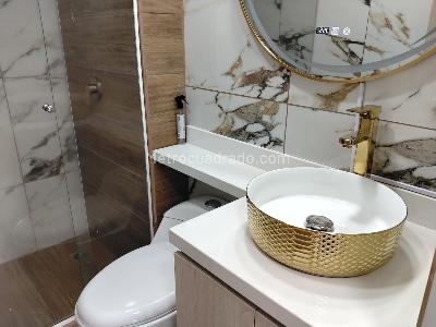 Apartamento de 3 alcobas en arriendo en Castropol, Medellín, 100 m² · foto 18 de 19