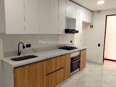 Apartamento de 3 alcobas en arriendo en Castropol, Medellín, 100 m² · foto 5 de 19