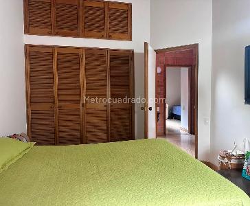 Casa de 5 alcobas en venta en El Poblado, Medellín, 250 m² · foto 12 de 20