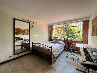Casa de 3 alcobas en venta en Envigado, Envigado, 280 m² · foto 13 de 19