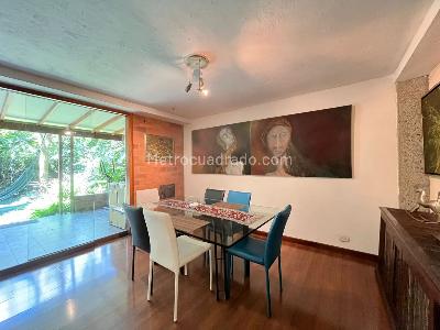 Casa de 3 alcobas en venta en Envigado, Envigado, 280 m² · foto 4 de 19
