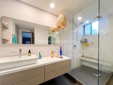 Apartamento de 3 alcobas en venta en El Diamante No. 2, Medellín, 184 m² · foto 10 de 11