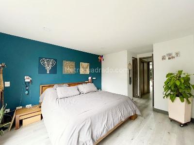 Apartamento de 3 alcobas en venta en El Diamante No. 2, Medellín, 184 m² · foto 7 de 11