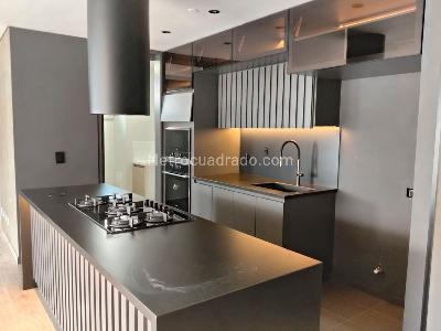 Apartamento de 3 alcobas en arriendo en El Poblado, Medellín, 148 m² · foto 6 de 18