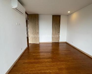 Apartamento de 1 alcoba en arriendo en El Poblado, Medellín, 65 m² · foto 10 de 12