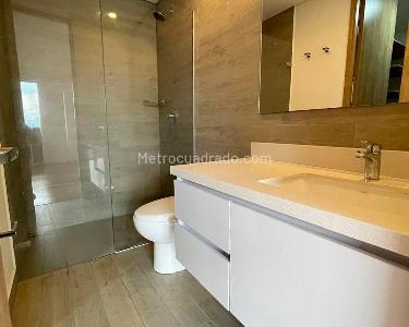 Apartamento de 1 alcoba en arriendo en El Poblado, Medellín, 65 m² · foto 12 de 12