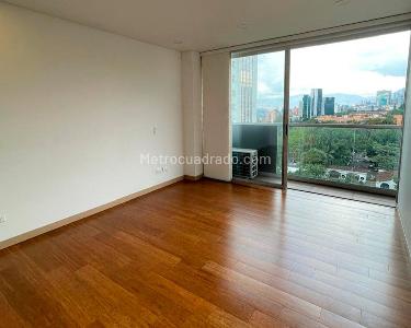 Apartamento de 1 alcoba en arriendo en El Poblado, Medellín, 65 m² · foto 3 de 12