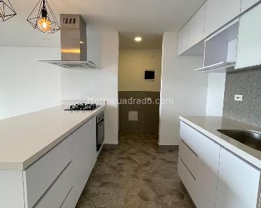 Apartamento de 1 alcoba en arriendo en El Poblado, Medellín, 65 m² · foto 8 de 12