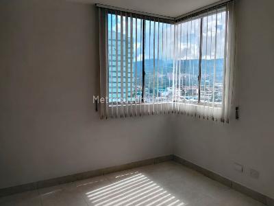 Apartamento de 3 alcobas en arriendo en Castropol, Medellín, 95 m² · foto 12 de 18