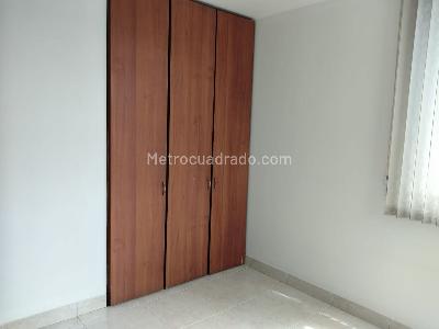 Apartamento de 3 alcobas en arriendo en Castropol, Medellín, 95 m² · foto 13 de 18