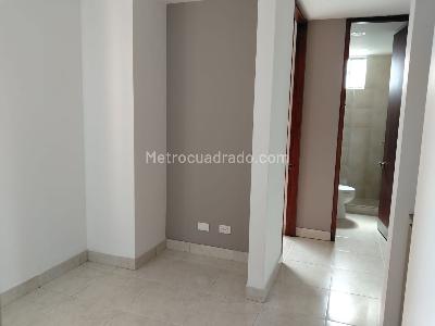 Apartamento de 3 alcobas en arriendo en Castropol, Medellín, 95 m² · foto 8 de 18