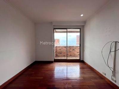 Apartamento de 3 alcobas en venta en El Poblado, Medellín, 316 m² · foto 12 de 17