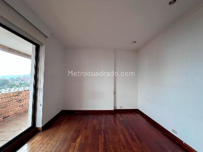Apartamento de 3 alcobas en venta en El Poblado, Medellín, 316 m² · foto 14 de 17