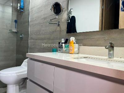 Apartamento en venta en El Poblado, Medellín · foto 14 de 14