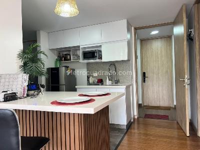 Apartamento en venta en El Poblado, Medellín · foto 6 de 14