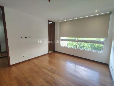 Apartamento de 3 alcobas en arriendo en El Poblado, Medellín, 161 m² · foto 10 de 18