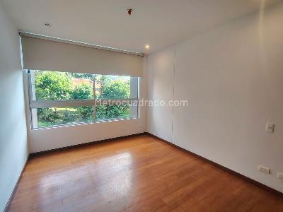 Apartamento de 3 alcobas en arriendo en El Poblado, Medellín, 161 m² · foto 12 de 18