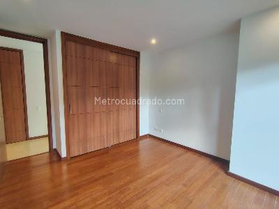 Apartamento de 3 alcobas en arriendo en El Poblado, Medellín, 161 m² · foto 16 de 18