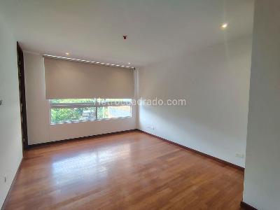 Apartamento de 3 alcobas en arriendo en El Poblado, Medellín, 161 m² · foto 9 de 18
