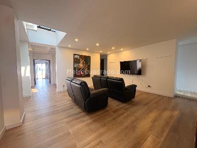 Apartamento de 3 alcobas en venta en El Poblado, Medellín, 258 m² · foto 5 de 18