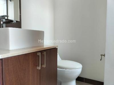 Apartamento de 3 alcobas en arriendo en Santa María De Los Ángeles, Medellín, 146 m² · foto 18 de 18